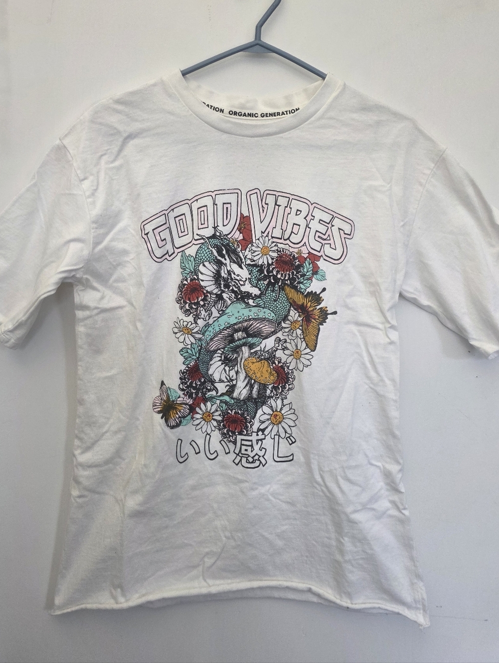 Good Vibes Oversized Graphic T-Shirt – White – Floral Mushroom Dragon Size S
